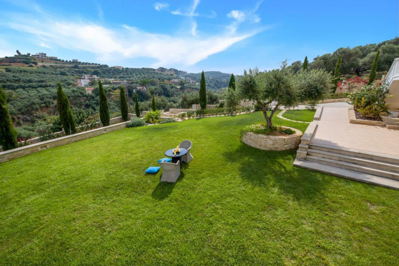 Stalós Casa Leone Suites מראה חיצוני תמונה