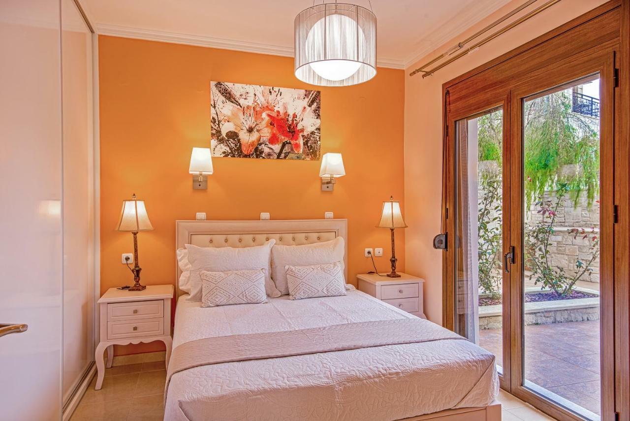 Stalós Casa Leone Suites מראה חיצוני תמונה